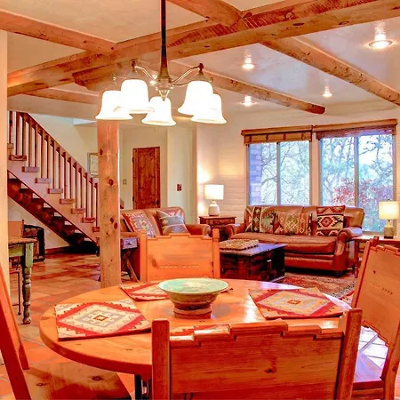 Beautiful Santa Fe Residence Blocks From The Plaza And Close To Ski Basin